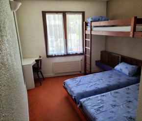 Chambre Triple avec Salle de Bains Privative 3